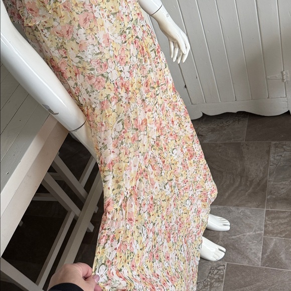 Suzy Shier sleeveless Pastel Floral Ruffle Maxi Dress NWOT XS - Picture 6 of 14